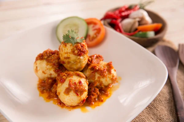 泰鲁尔或鸡蛋巴拉多印尼食品 — 图库照片
