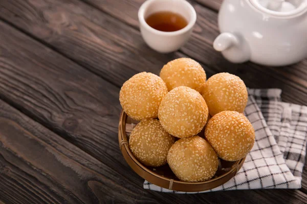 Onde-onde. indonesian traditional street food — Stock Photo, Image