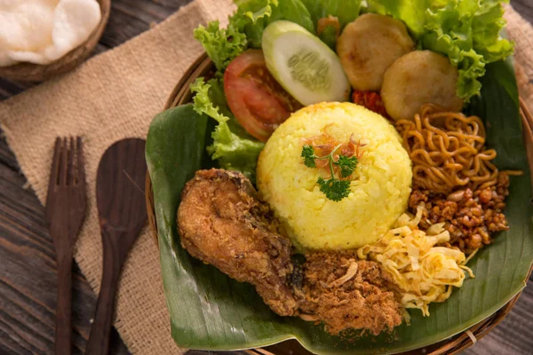 Traditional yellow rice — Stock Photo, Image