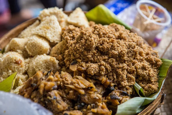 Tiwul. tradiční Indonéská strava — Stock fotografie
