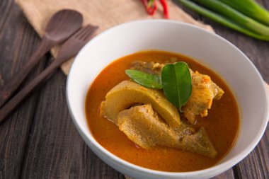 kikil veya sığır eti tendon köri