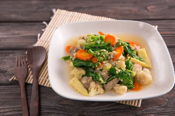 capcay. endonezya çin gıda