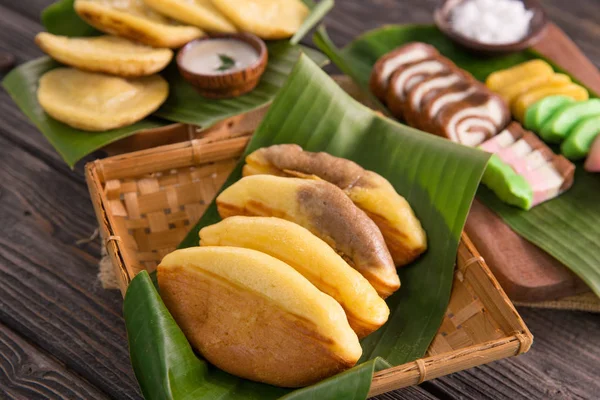Pukis Snack. Indonesisches Streetfood — Stockfoto