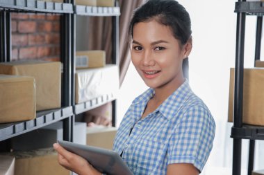 Evde çalışan girişimci