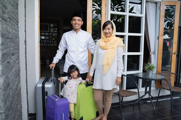 asian muslim family travelling concept