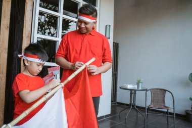 aile endonezya bayrağı için hazırlamak