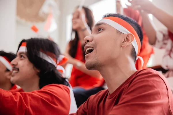 Asiático joven macho partidario de indonesia . — Foto de Stock