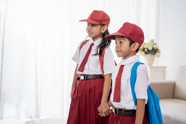 Friend young indonesia student going to school — Stock Photo, Image