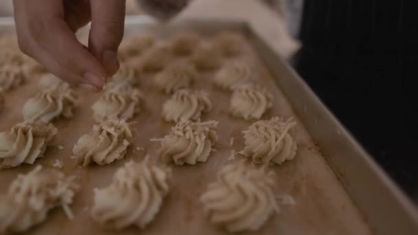 面包店里的烘焙 — 图库视频影像