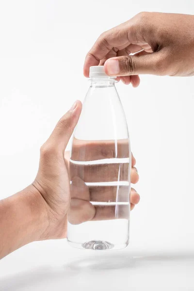 Producto líquido en botella de envase de plástico en blanco —  Fotos de Stock