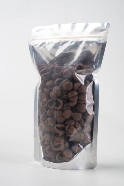 Boş atıştırmalık ayakta duran çanta maketi