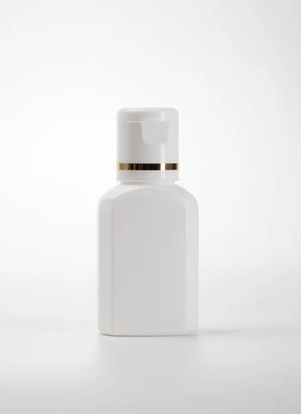 Λευκό μπουκάλι λοσιόν πρότυπο. — Φωτογραφία Αρχείου