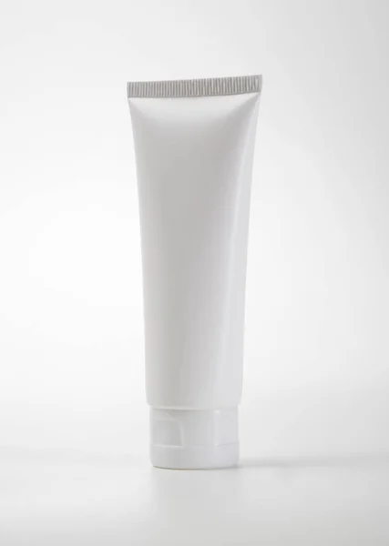 Bolsa de tubo em pé produto plástico branco mockup — Fotografia de Stock