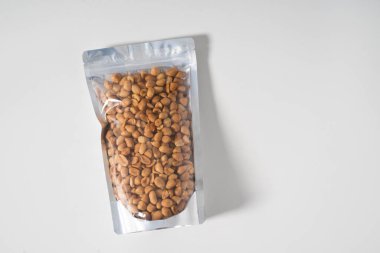 Boş ayakta duran kese modeli