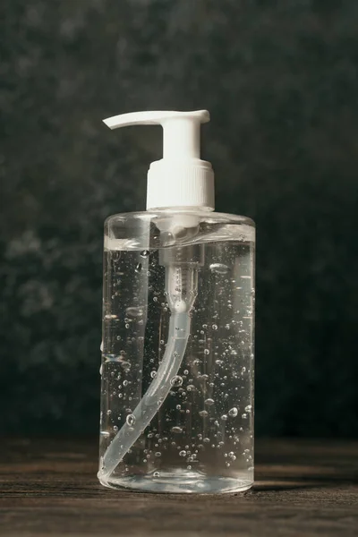 Botella de plástico desinfectante de mano producto maqueta —  Fotos de Stock