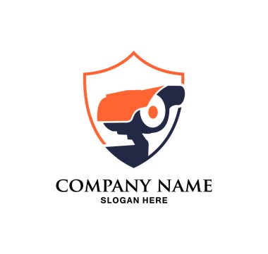 CCTV veya gözetim güvenlik kamera bir kalkan vektör logo tasarımı içinde izleme