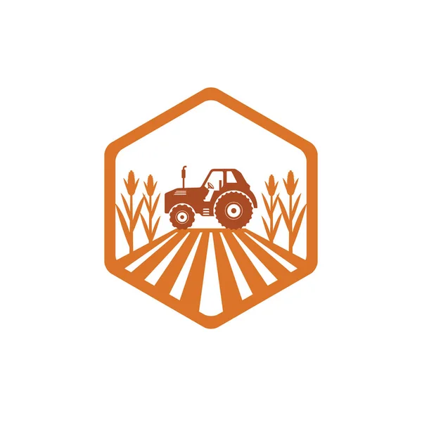 Rolnictwo kukurydza pole przemysł wektor projektowanie logo z ciągnika w ziemi wewnątrz wielokąta — Wektor stockowy