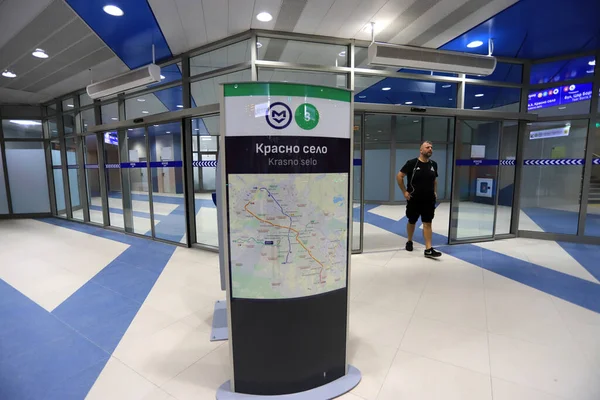 2020年8月26日 ブルガリアのソフィア ハドジ ディミタル駅からクラスノ セロ駅までの区間で3番目の地下鉄が開通した クラスノセロ地下鉄駅 — ストック写真