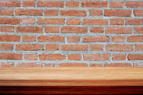 Old Wooden Table Brick Wall Stock Photo — Stock Photo, Image