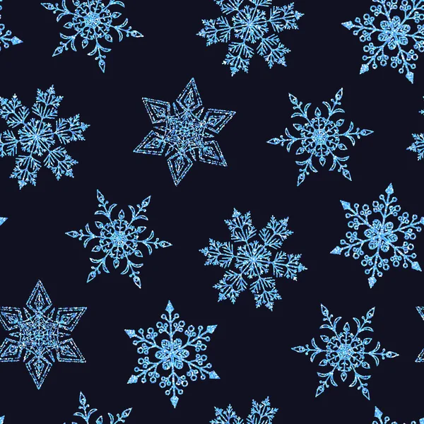 黒の様々な複雑な輝く青い雪の結晶と美しいシームレスなクリスマスの背景 モダンなフラットデザイン 休日の壁紙 冬の無限の背景 雪片シームレスパターン ベクトル — ストックベクタ