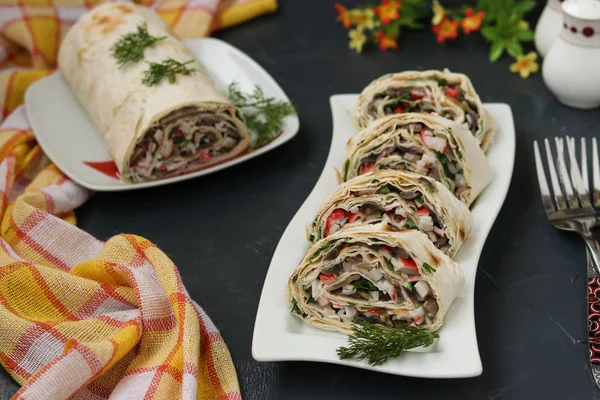 Lavash Roll Șampanii Bețe Crab Brânză Aperitiv Festiv — Fotografie, imagine de stoc