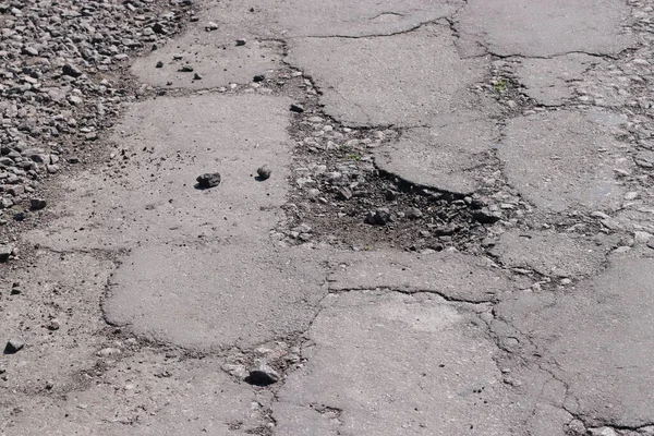 Autostrada Con Buchi Sulle Strade Ucraine Asfalto Rotto Avvicinamento — Foto Stock