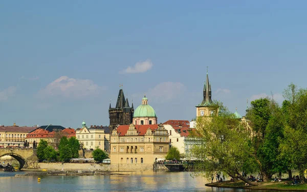 Prags Altstadt Auf Der Anderen Seite Des Flusses — Stockfoto