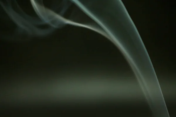 Velas Perfumadas Fumaça Fundo Preto — Fotografia de Stock