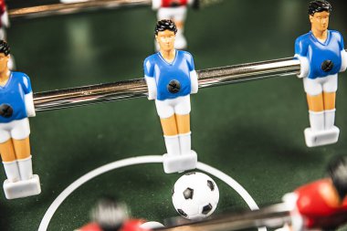 Tablo futbol oyunu, soyut açık