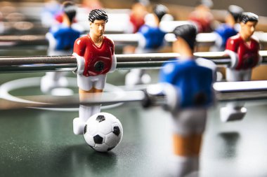 Tablo futbol oyunu, soyut açık