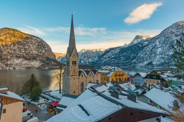 Avusturya'nın Hallstatt dağ köyü. Avusturya