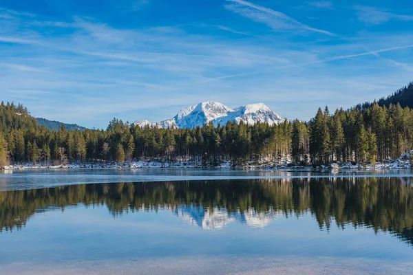 Lago Hintersee. Baviera. Paesi Bassi — Foto Stock