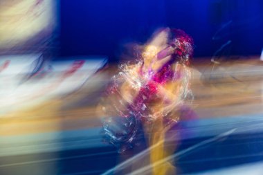 Dansta soyut hareket. Çocuk topluluğu. Moskova. Rusya