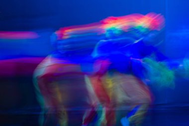 Dansta soyut hareket. Çocuk topluluğu. Moskova. Russi