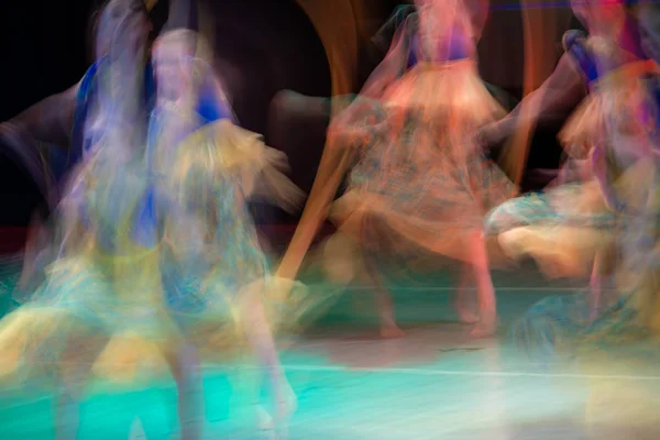 Abstract movement in the dance. Children ensemble. Moscow. Russia — Stock Photo, Image