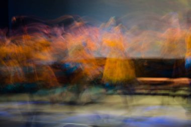 Dansta soyut hareket. Çocuk topluluğu. Moskova. Rusya