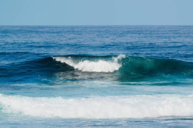 La Santa bodyboarding ve sörf için iyi bir yerdir. Lanzarote. Kanarya Adaları. İspanya
