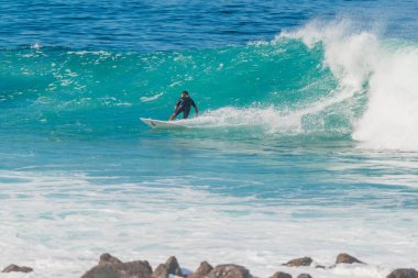 La Santa bodyboarding ve sörf için iyi bir yerdir. Lanzarote. Kanarya Adaları. İspanya