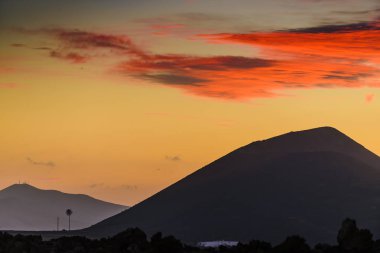 Lanzarote adası diğer Kanarya Adaları arasında bir elmas. İspanya