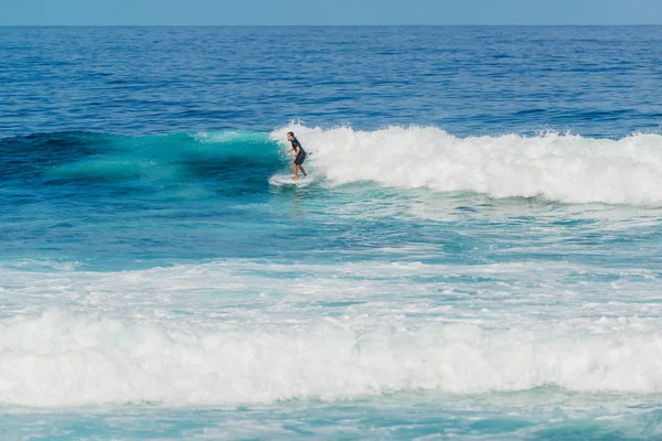 Santa Een Goede Plek Voor Bodyboarden Surfen Lanzarote Canarische Eilanden Stockafbeelding