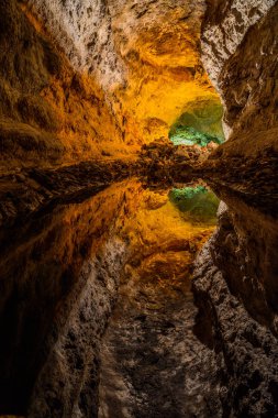 Lanzarote adası diğer Kanarya Adaları arasında bir elmas. İspanya