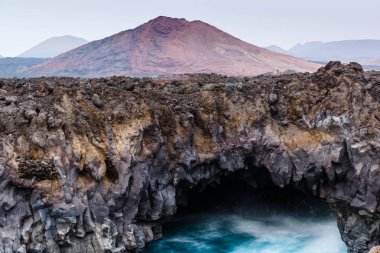 Lanzarote Kanarya takımadalarının inanılmaz, olağanüstü ve eşsiz bir adasıdır. İspanya