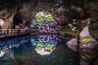 Lanzarote Kanarya takımadalarının inanılmaz, olağanüstü ve eşsiz bir adasıdır. İspanya