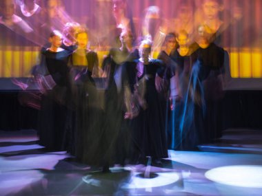 Dans güzel hareketleri, uzun pozlama vurdu. Moskova. Rusya