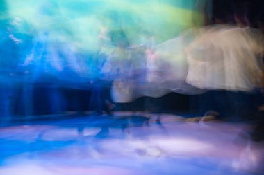 Dans güzel hareketleri, uzun pozlama vurdu. Moskova. Rusya