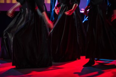 Dans güzel hareketleri, uzun pozlama vurdu. Moskova. Rusya