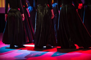 Dans güzel hareketleri, uzun pozlama vurdu. Moskova. Rusya