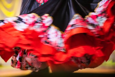 Dans güzel hareketleri, uzun pozlama vurdu. Moskova. Rusya