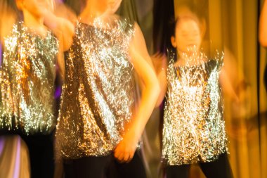 Dans güzel hareketleri, uzun pozlama vurdu. Moskova. Rusya