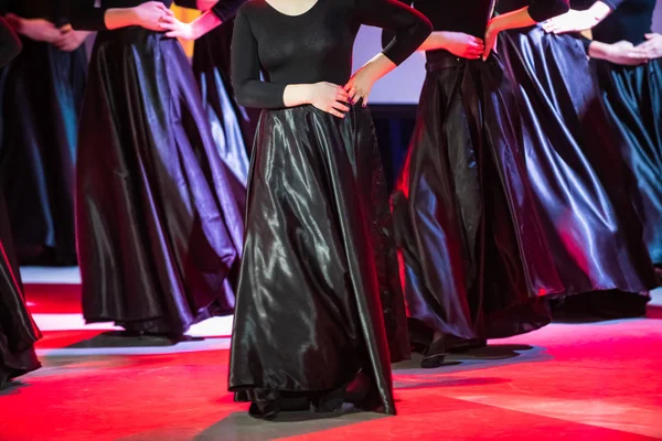 Krásné Pohyby Tance Vystřelena Dlouhou Expozici Moskva Rusko — Stock fotografie